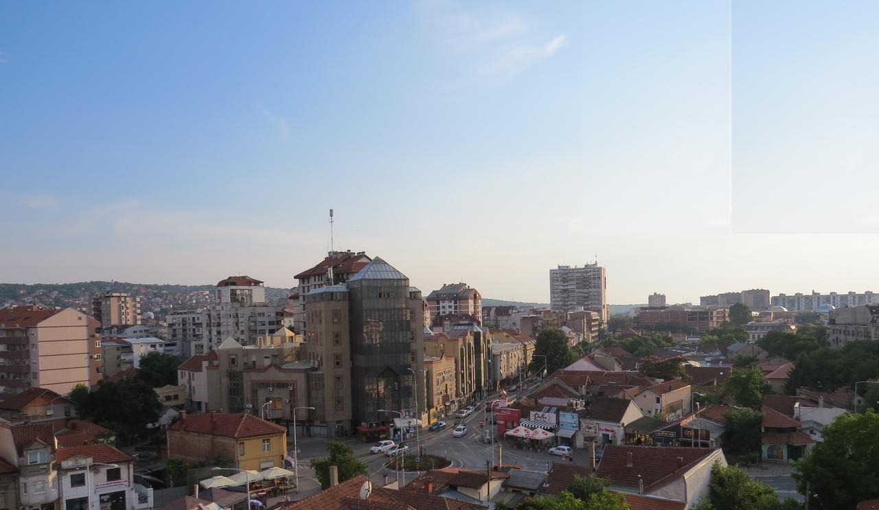 Grey Apartment Ni Eksteriør billede