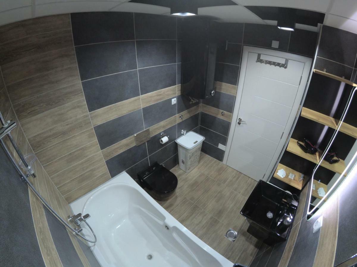 Grey Apartment Ni Eksteriør billede